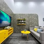 Mango Apartment And Homestay - Hanoi Railway Station